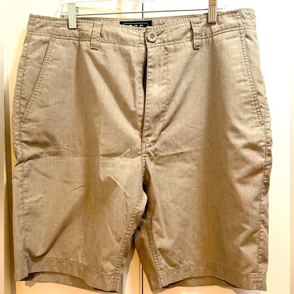 Men's Tan Flat Front Shorts
